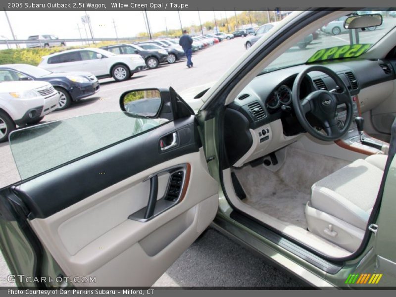 Willow Green Opal / Taupe 2005 Subaru Outback 2.5i Wagon