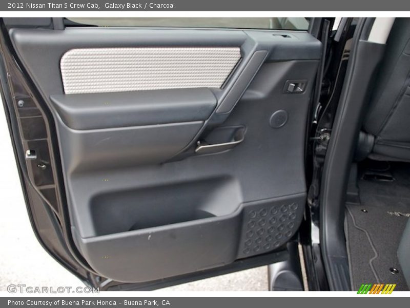 Galaxy Black / Charcoal 2012 Nissan Titan S Crew Cab