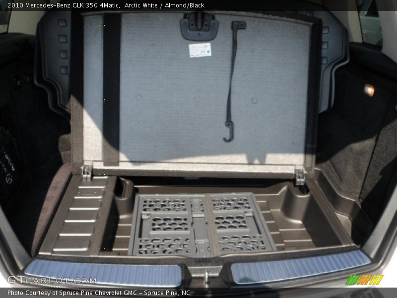 Arctic White / Almond/Black 2010 Mercedes-Benz GLK 350 4Matic