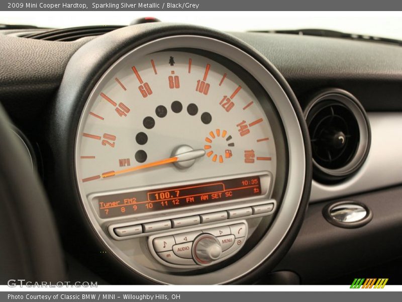 Sparkling Silver Metallic / Black/Grey 2009 Mini Cooper Hardtop