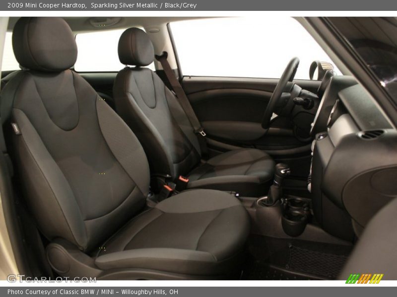 Sparkling Silver Metallic / Black/Grey 2009 Mini Cooper Hardtop