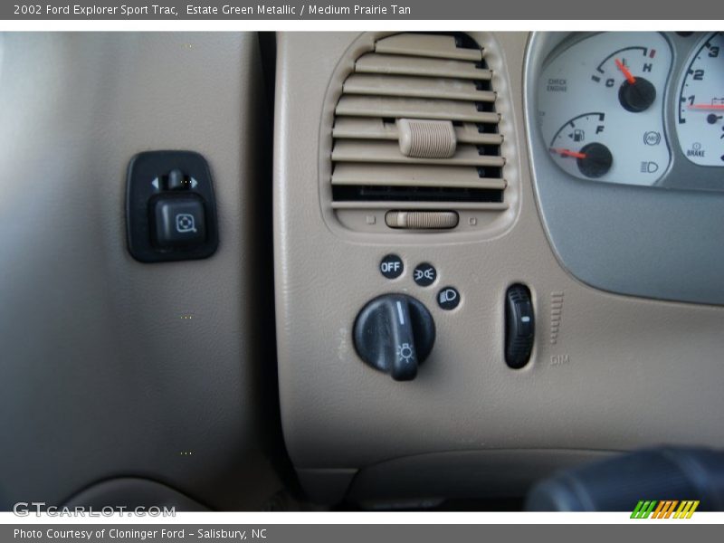 Estate Green Metallic / Medium Prairie Tan 2002 Ford Explorer Sport Trac