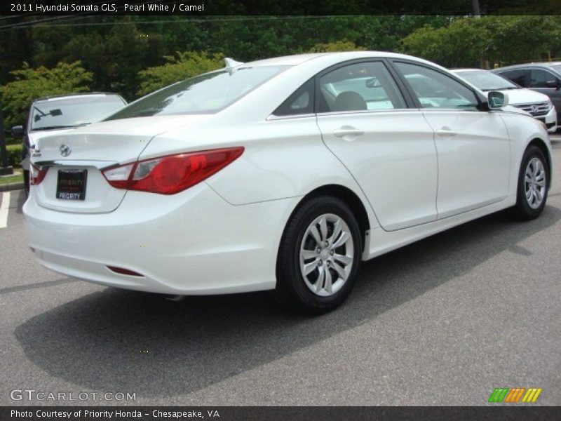 Pearl White / Camel 2011 Hyundai Sonata GLS