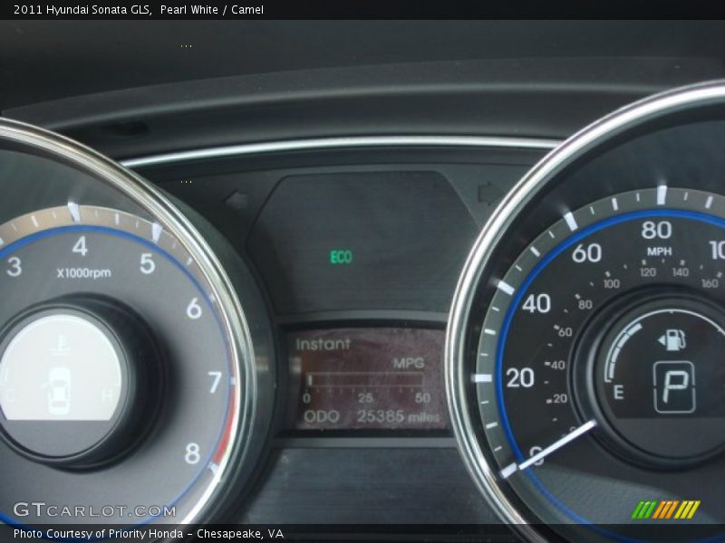 Pearl White / Camel 2011 Hyundai Sonata GLS