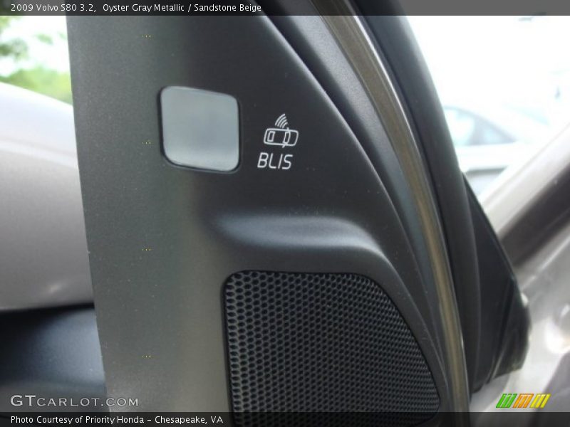 Oyster Gray Metallic / Sandstone Beige 2009 Volvo S80 3.2