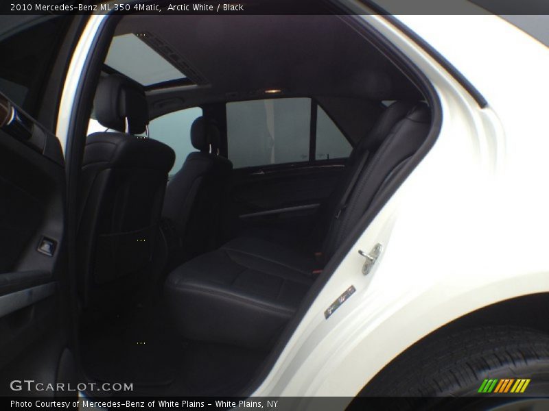 Arctic White / Black 2010 Mercedes-Benz ML 350 4Matic