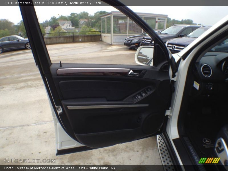 Arctic White / Black 2010 Mercedes-Benz ML 350 4Matic