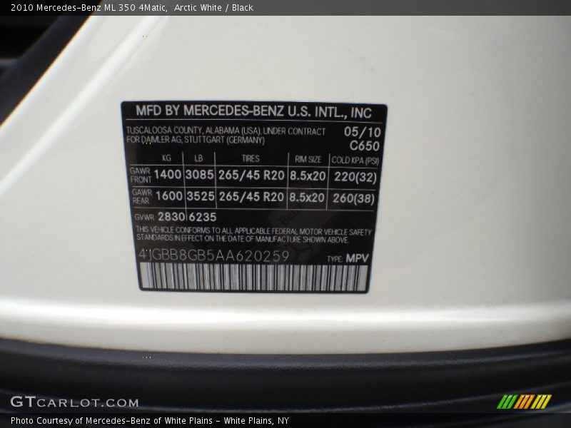 Arctic White / Black 2010 Mercedes-Benz ML 350 4Matic