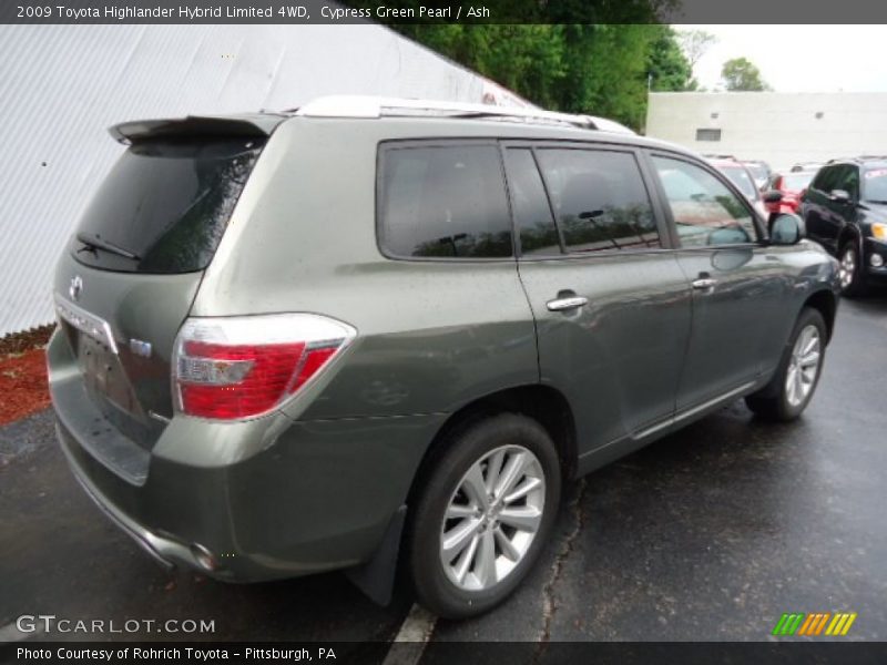 Cypress Green Pearl / Ash 2009 Toyota Highlander Hybrid Limited 4WD