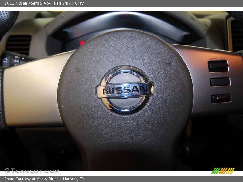 Red Brick / Gray 2011 Nissan Xterra S 4x4