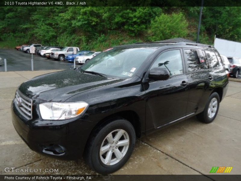 Black / Ash 2010 Toyota Highlander V6 4WD