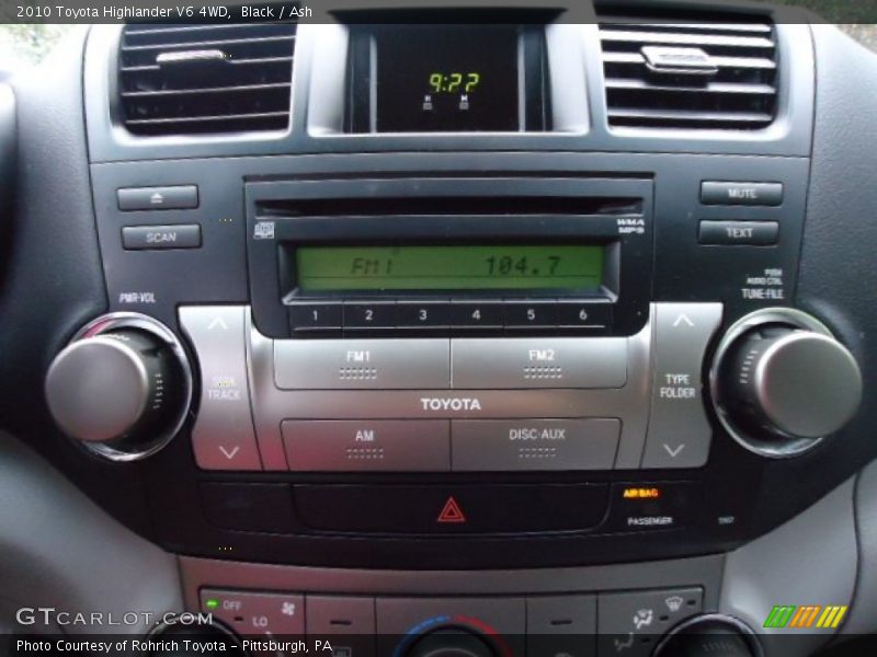 Black / Ash 2010 Toyota Highlander V6 4WD