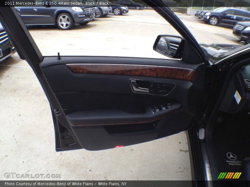 Black / Black 2011 Mercedes-Benz E 350 4Matic Sedan