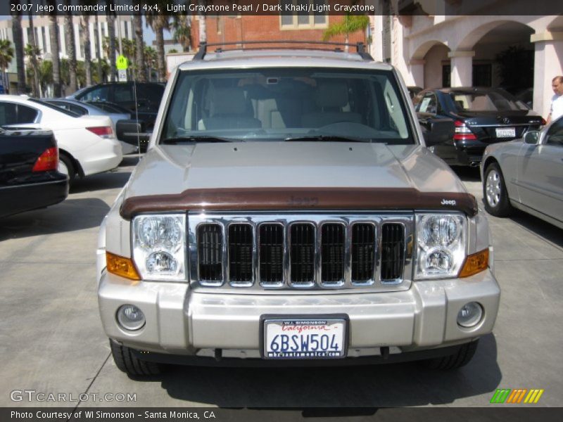 Light Graystone Pearl / Dark Khaki/Light Graystone 2007 Jeep Commander Limited 4x4