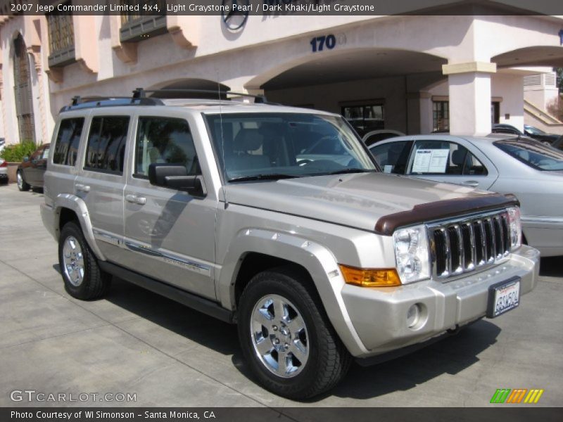 Light Graystone Pearl / Dark Khaki/Light Graystone 2007 Jeep Commander Limited 4x4