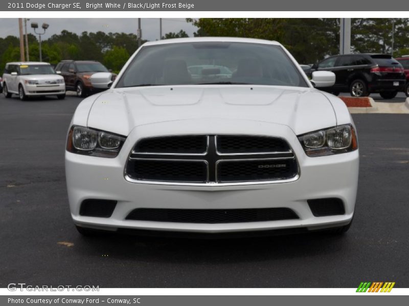 Bright White / Black/Light Frost Beige 2011 Dodge Charger SE