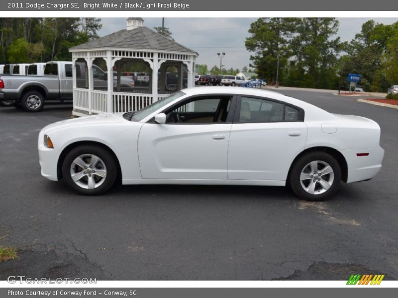 Bright White / Black/Light Frost Beige 2011 Dodge Charger SE