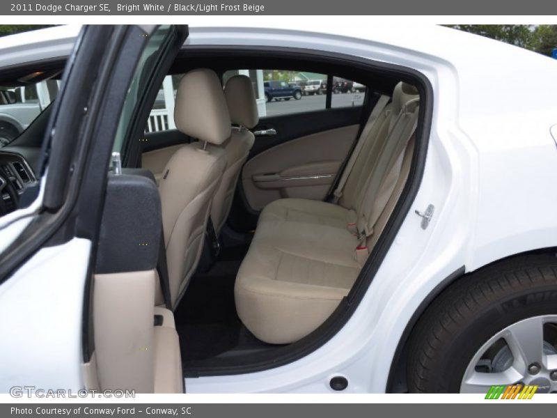 Bright White / Black/Light Frost Beige 2011 Dodge Charger SE