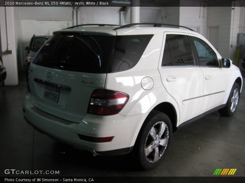 Arctic White / Black 2010 Mercedes-Benz ML 350 4Matic