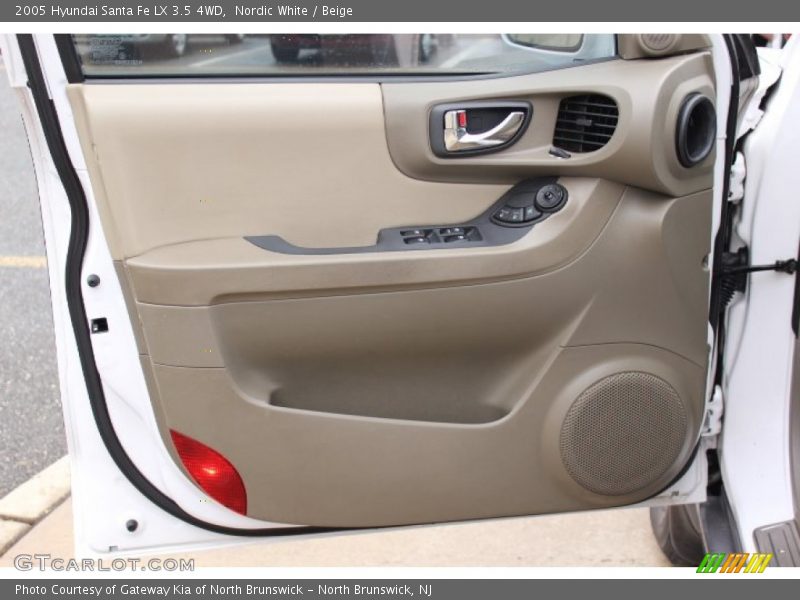 Nordic White / Beige 2005 Hyundai Santa Fe LX 3.5 4WD