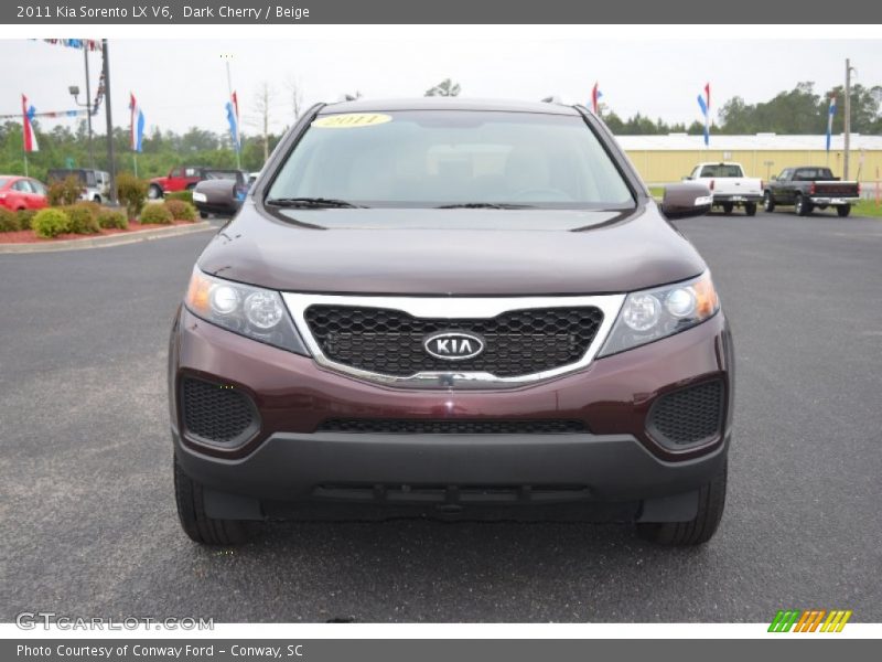 Dark Cherry / Beige 2011 Kia Sorento LX V6