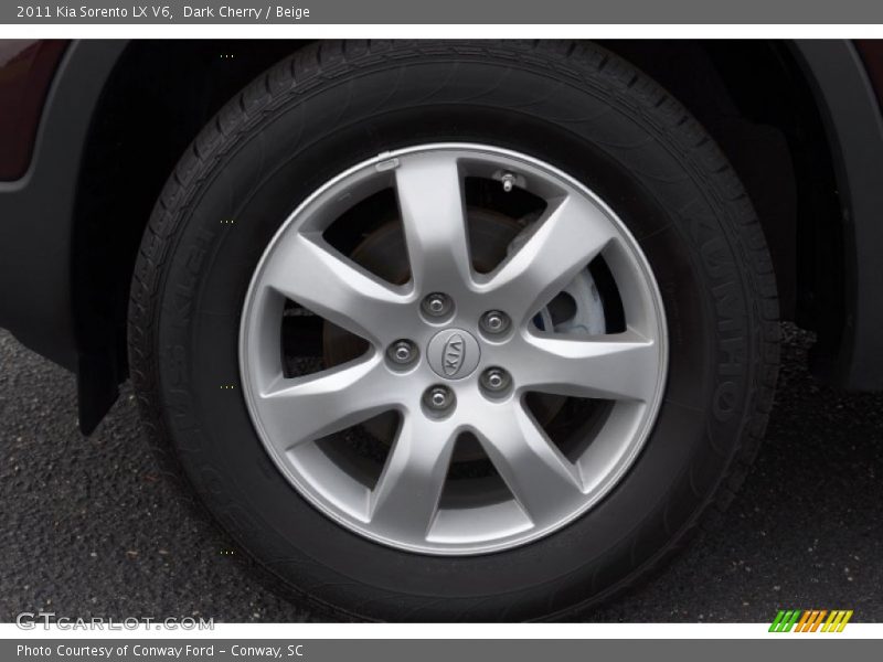 Dark Cherry / Beige 2011 Kia Sorento LX V6