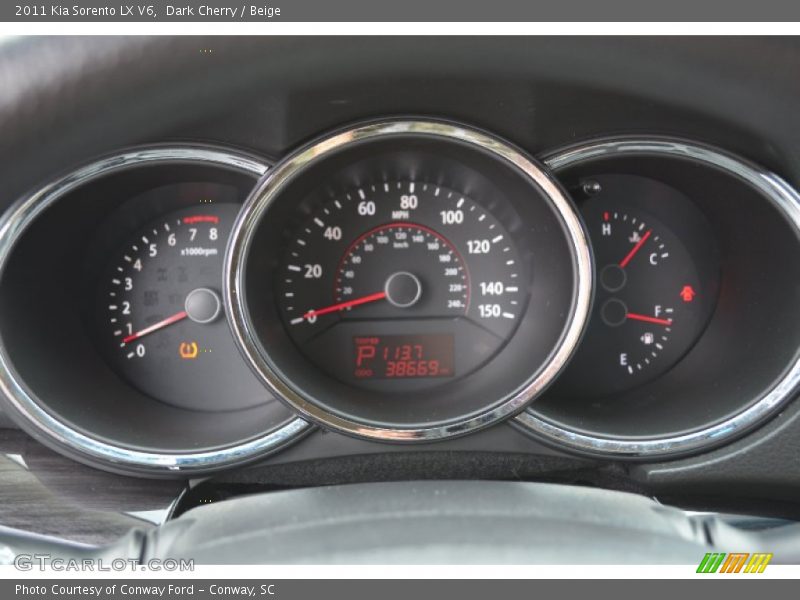 Dark Cherry / Beige 2011 Kia Sorento LX V6