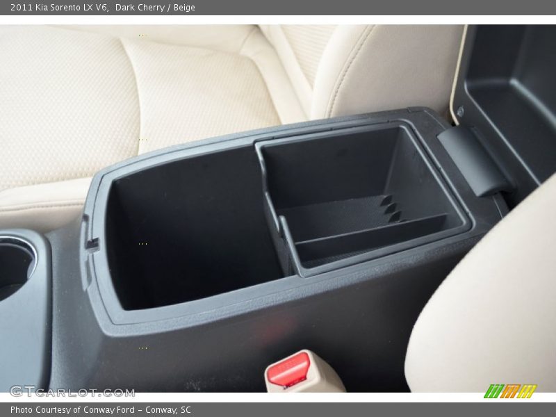 Dark Cherry / Beige 2011 Kia Sorento LX V6