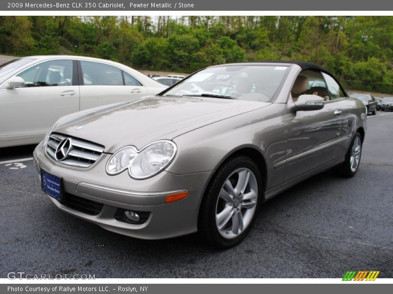 Front 3/4 View of 2009 CLK 350 Cabriolet
