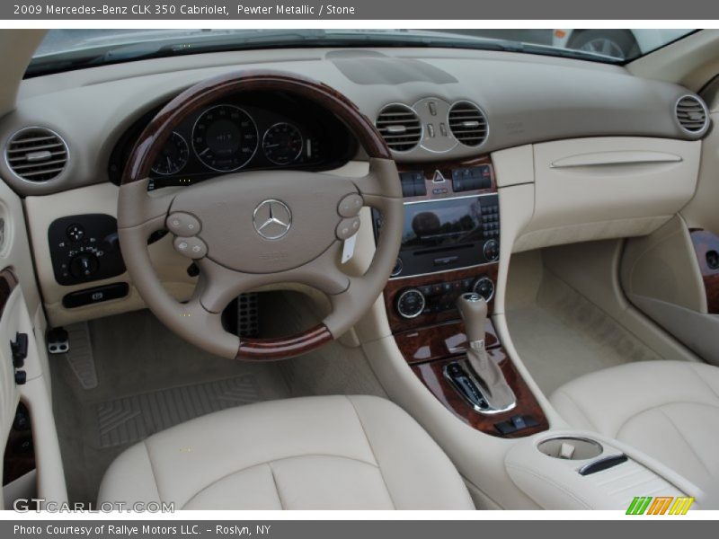 Dashboard of 2009 CLK 350 Cabriolet