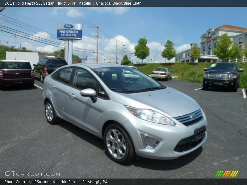 Ingot Silver Metallic / Charcoal Black/Blue Cloth 2011 Ford Fiesta SEL Sedan