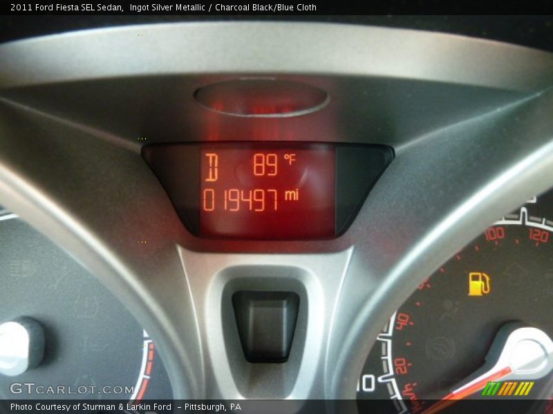 Ingot Silver Metallic / Charcoal Black/Blue Cloth 2011 Ford Fiesta SEL Sedan