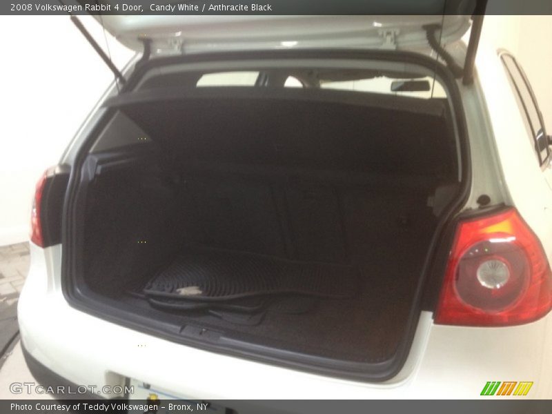 Candy White / Anthracite Black 2008 Volkswagen Rabbit 4 Door