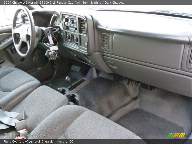Summit White / Dark Charcoal 2004 Chevrolet Silverado 2500HD LS Regular Cab 4x4