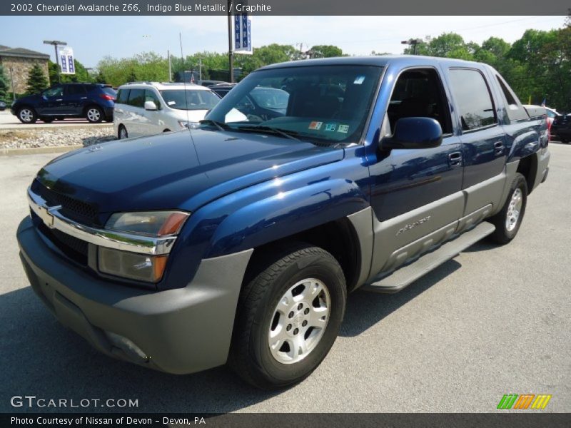 Indigo Blue Metallic / Graphite 2002 Chevrolet Avalanche Z66