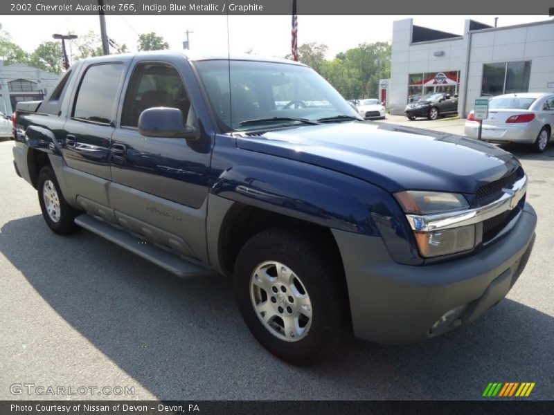 Indigo Blue Metallic / Graphite 2002 Chevrolet Avalanche Z66