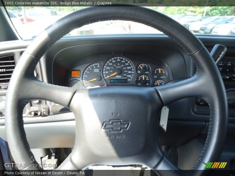 Indigo Blue Metallic / Graphite 2002 Chevrolet Avalanche Z66
