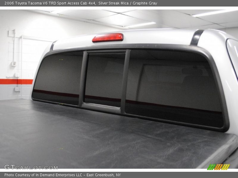 Silver Streak Mica / Graphite Gray 2006 Toyota Tacoma V6 TRD Sport Access Cab 4x4