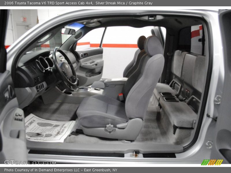 Silver Streak Mica / Graphite Gray 2006 Toyota Tacoma V6 TRD Sport Access Cab 4x4