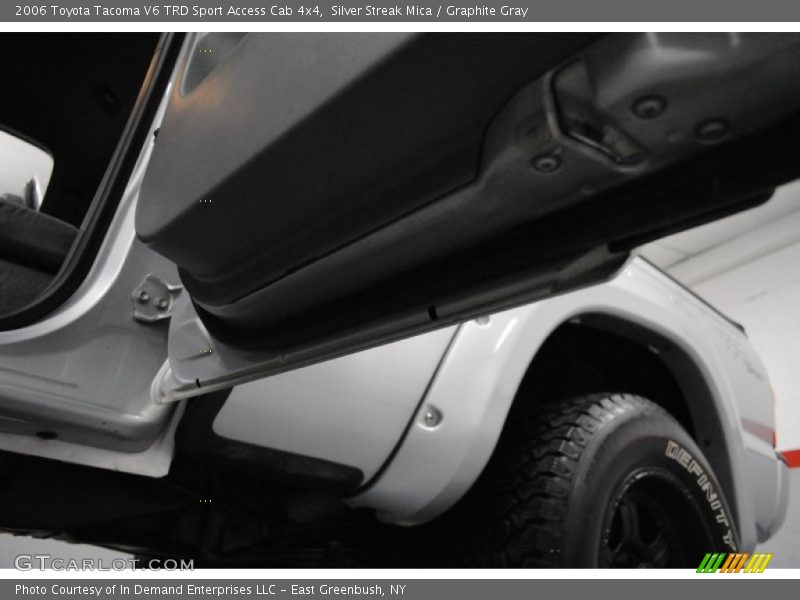 Silver Streak Mica / Graphite Gray 2006 Toyota Tacoma V6 TRD Sport Access Cab 4x4