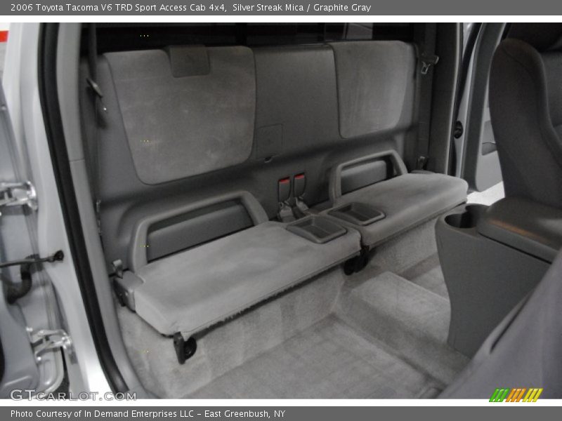 Silver Streak Mica / Graphite Gray 2006 Toyota Tacoma V6 TRD Sport Access Cab 4x4