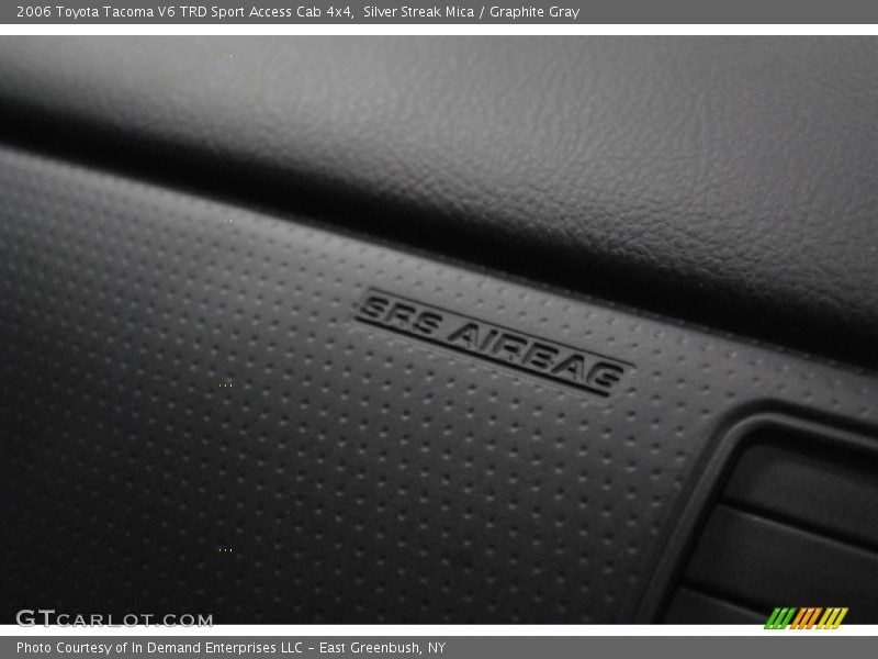 Silver Streak Mica / Graphite Gray 2006 Toyota Tacoma V6 TRD Sport Access Cab 4x4