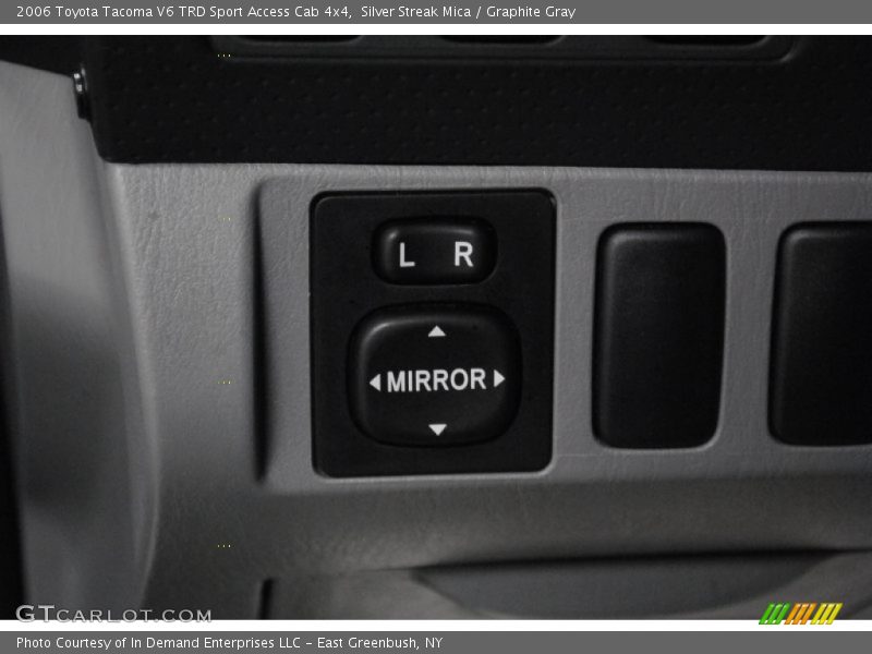 Silver Streak Mica / Graphite Gray 2006 Toyota Tacoma V6 TRD Sport Access Cab 4x4