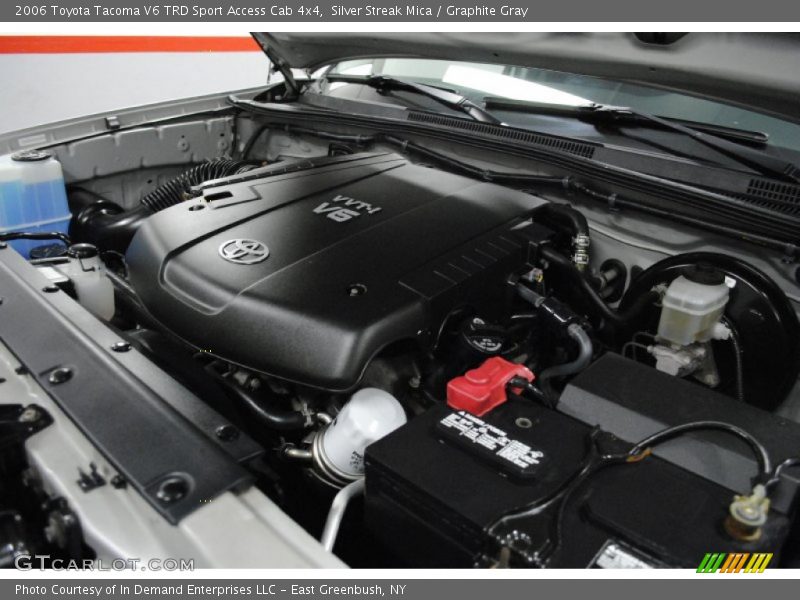 Silver Streak Mica / Graphite Gray 2006 Toyota Tacoma V6 TRD Sport Access Cab 4x4