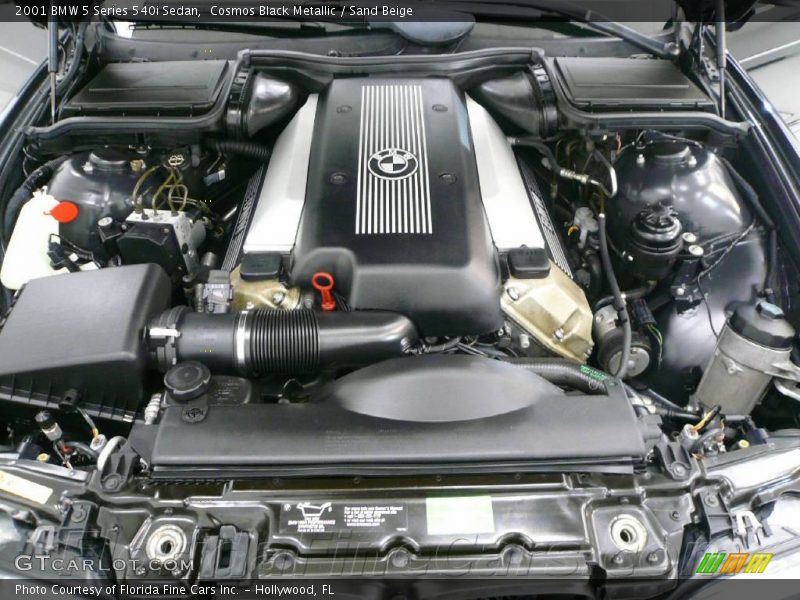 Cosmos Black Metallic / Sand Beige 2001 BMW 5 Series 540i Sedan