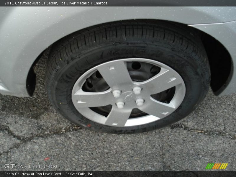 Ice Silver Metallic / Charcoal 2011 Chevrolet Aveo LT Sedan