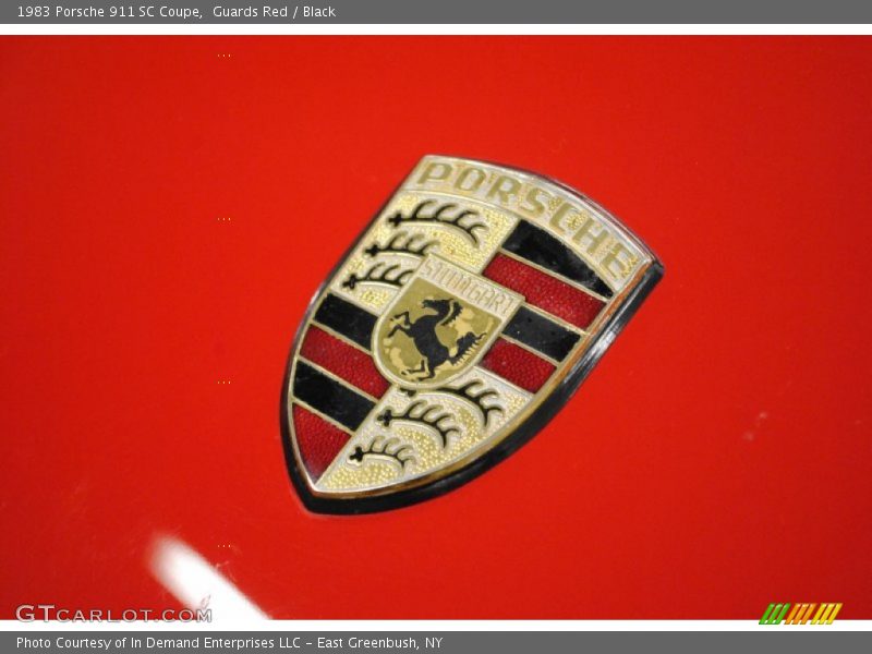 Porsche Crest - 1983 Porsche 911 SC Coupe