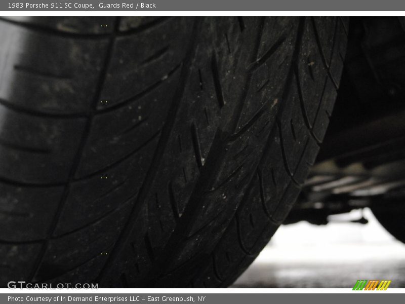 Guards Red / Black 1983 Porsche 911 SC Coupe