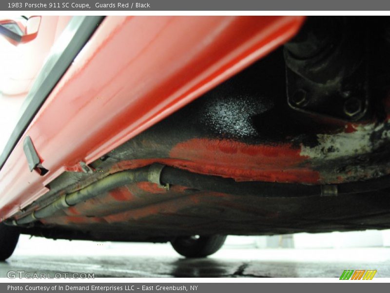Undercarriage of 1983 911 SC Coupe