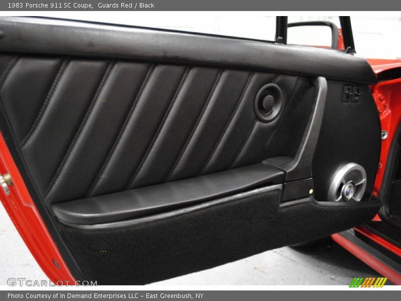 Door Panel of 1983 911 SC Coupe